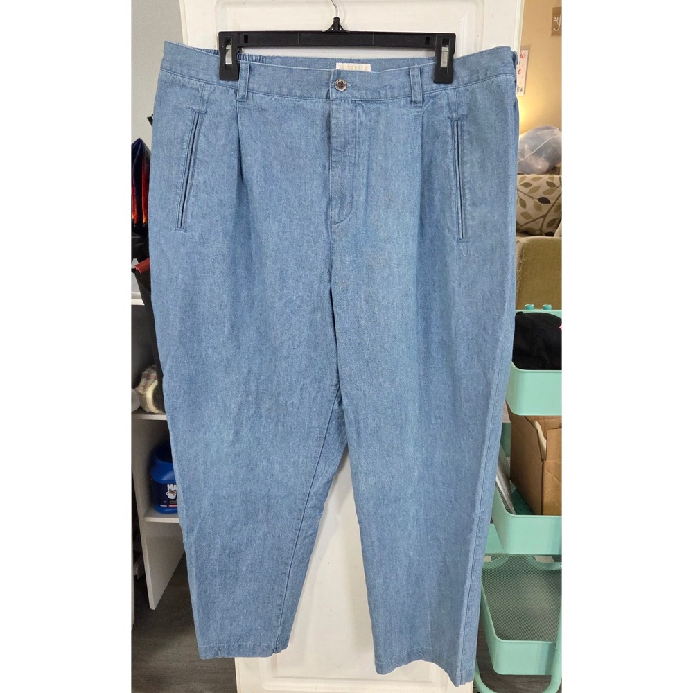 Liz Claiborne Elisabeth Petite Light Wash Denim Pleated Cropped Pants Size 22